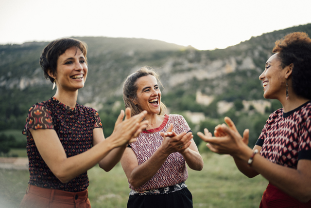 Nôta: Les trois chanteuses